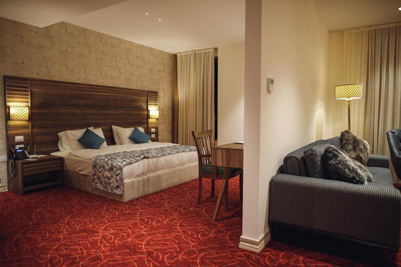 Yaldiz Palace Hotel Ναμπλούς Εξωτερικό φωτογραφία